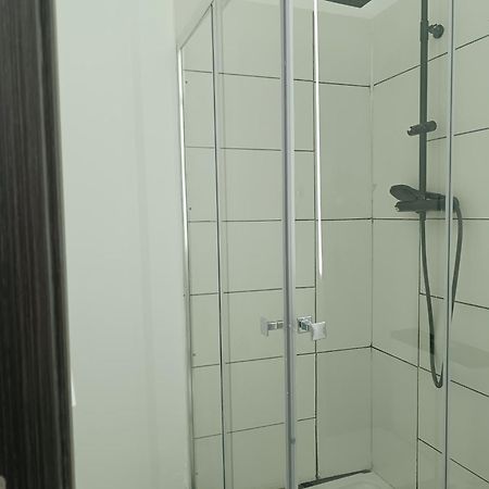 Family Delux Center Apartment Madrid Exterior photo